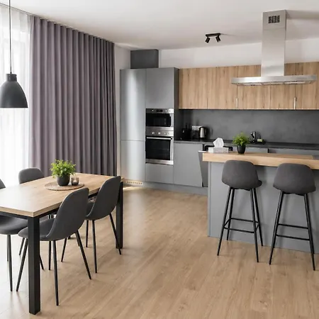 8-apartman S Terasou Nad Mestom - Atrium Living * كَشّا