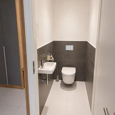 8-apartman S Terasou Nad Mestom - Atrium Living * Кошице