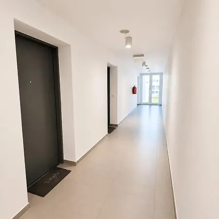 8-apartman S Terasou Nad Mestom - Atrium Living *