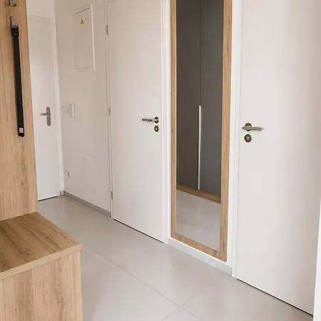 8-apartman S Terasou Nad Mestom - Atrium Living شقة *